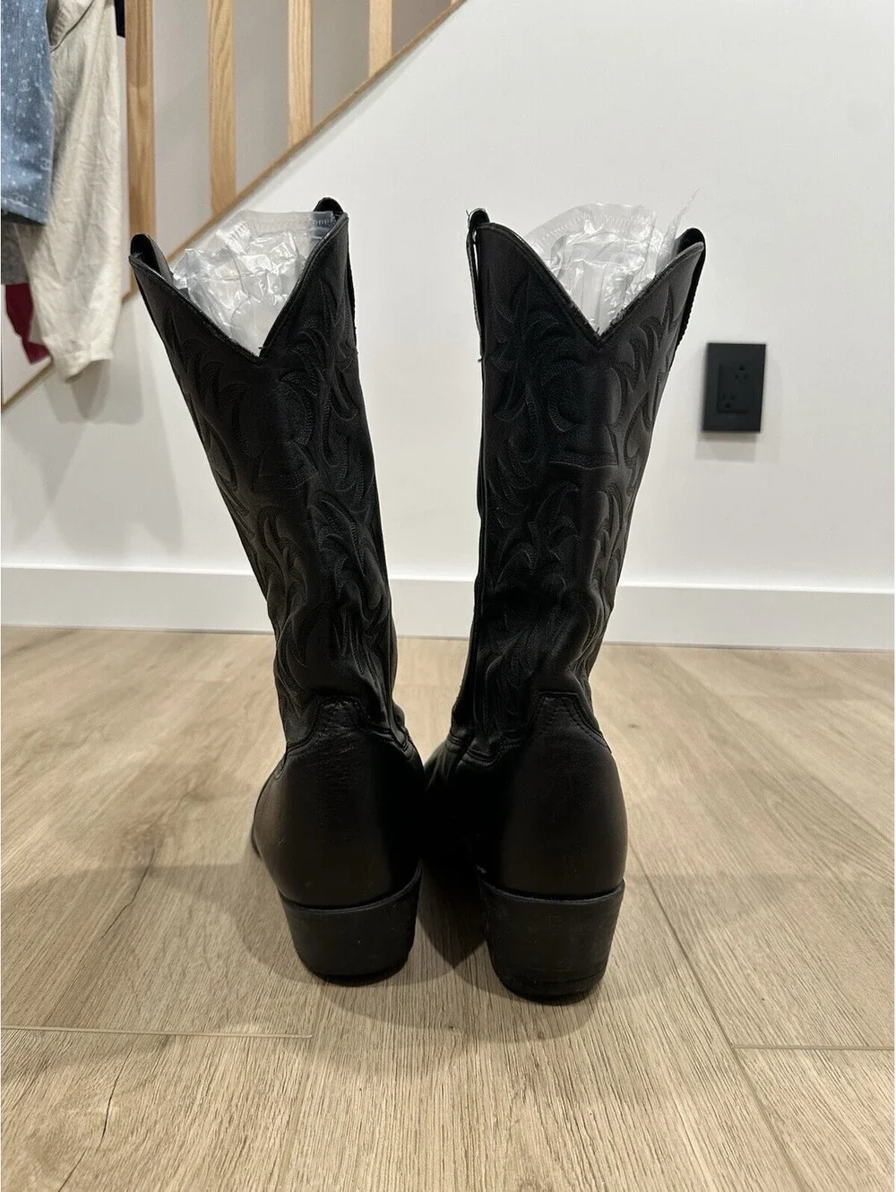 Ariat this used